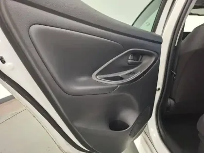 Photo 22 Toyota Yaris  Hybride 116h