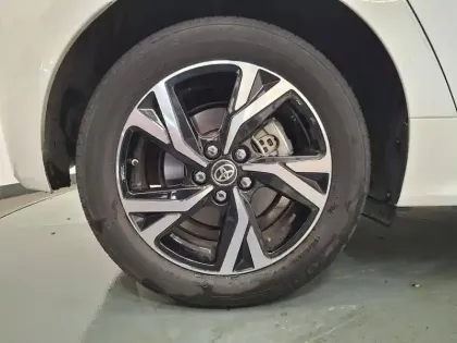 Photo 15 Toyota Yaris  Hybride 116h