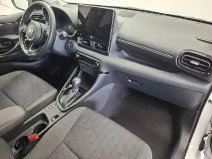 Photo 26 Toyota Yaris  Hybride 116h