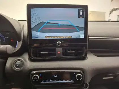 Photo 35 Toyota Yaris  Hybride 116h