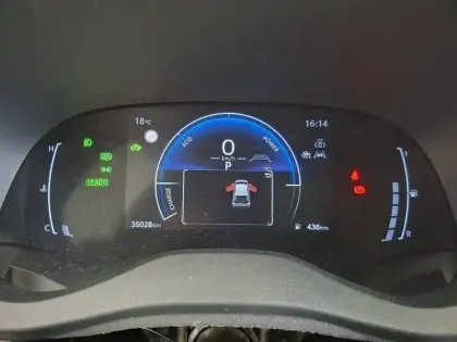 Photo 34 Toyota Yaris  Hybride 116h