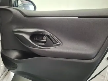 Photo 20 Toyota Yaris  Hybride 116h