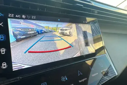 Photo 11 Peugeot 308  BlueHDi 130ch S&S EAT8