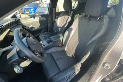 Photo 10 Peugeot 308  BlueHDi 130ch S&S EAT8