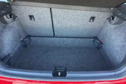 Photo 8 Volkswagen Polo  1.0 MPI 65 S&S BVM5