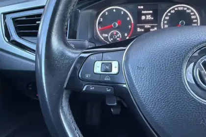 Photo 23 Volkswagen Polo  1.0 MPI 65 S&S BVM5