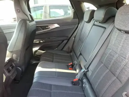 Photo 11 Renault Austral  E-Tech hybrid 200