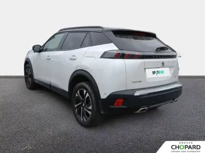 Photo 6 Peugeot 2008  PureTech 130 S&S EAT8