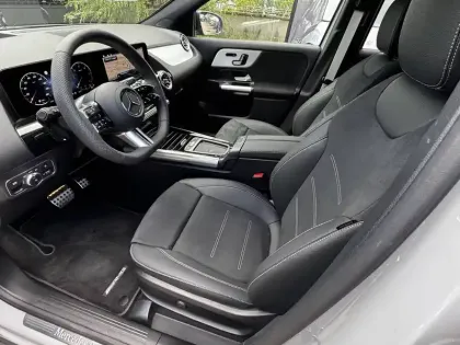 Photo 9 Mercedes GLA  200 d 8G-DCT