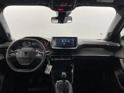 Photo 29 Peugeot 2008  PureTech 100 S&S BVM6