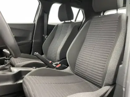 Photo 13 Peugeot 2008  PureTech 100 S&S BVM6