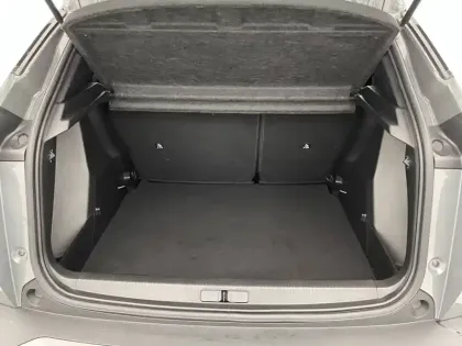 Photo 12 Peugeot 2008  PureTech 100 S&S BVM6