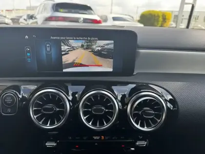 Photo 15 Mercedes Classe A  200 d