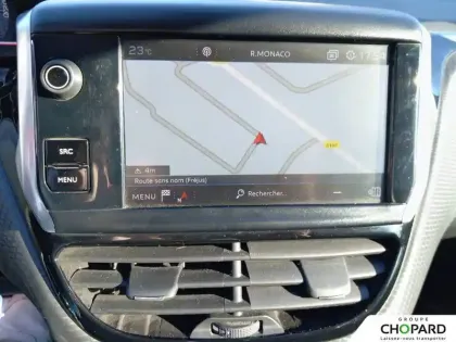 Photo 13 Peugeot 2008  1.2 PureTech 110ch S&S EAT6