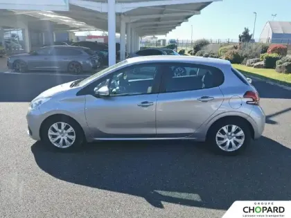 Photo 30 Peugeot 208  BlueHDi 100ch S&S BVM5