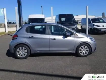 Photo 29 Peugeot 208  BlueHDi 100ch S&S BVM5