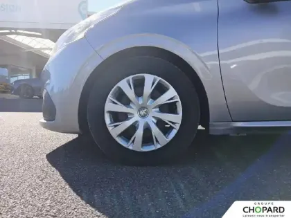 Photo 20 Peugeot 208  BlueHDi 100ch S&S BVM5