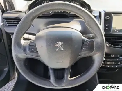 Photo 15 Peugeot 208  BlueHDi 100ch S&S BVM5