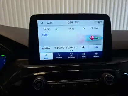 Photo 21 Ford Kuga  2.5 Duratec 190 ch FlexiFuel FHEV E85 Powershift
