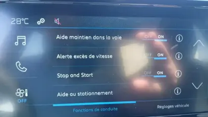 Photo 20 Peugeot 2008  Hybrid 110 e-DCS6