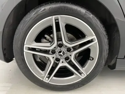 Photo 48 Mercedes Classe A  200 d 8G-DCT