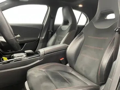 Photo 14 Mercedes Classe A  200 d 8G-DCT