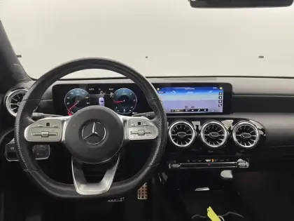 Photo 28 Mercedes Classe A  200 d 8G-DCT