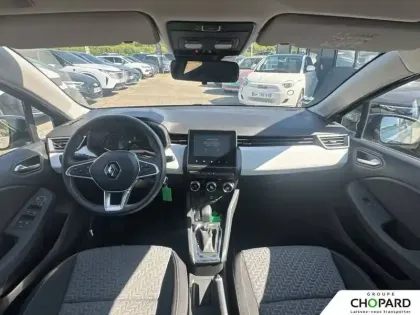 Photo 32 Renault Clio  E-Tech full hybrid 145
