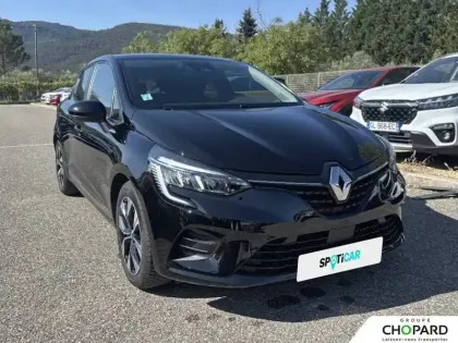 Photo 26 Renault Clio  E-Tech full hybrid 145