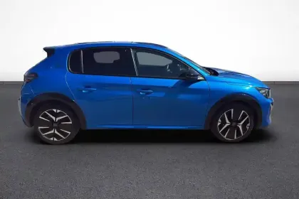 Photo 6 Peugeot 208  Hybrid 136 e-DCS6