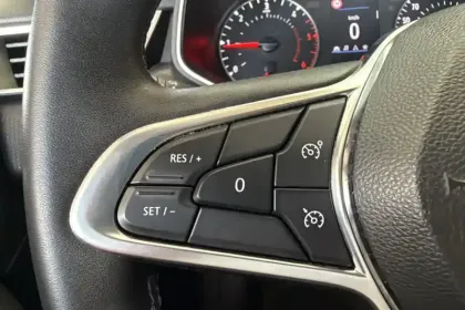 Photo 13 Renault Clio  Blue dCi 85