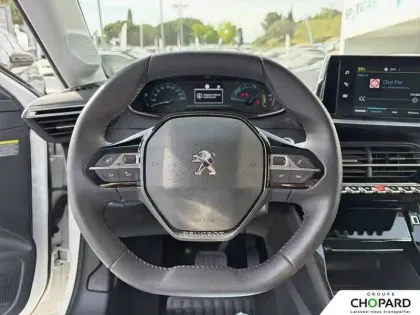 Photo 16 Peugeot 208  Electrique 50 kWh 136ch