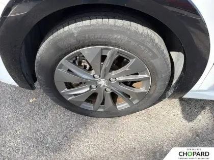 Photo 11 Peugeot 208  Electrique 50 kWh 136ch