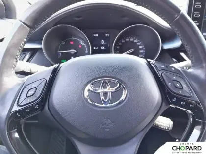 Photo 15 Toyota C-HR  Hybride 2.0L
