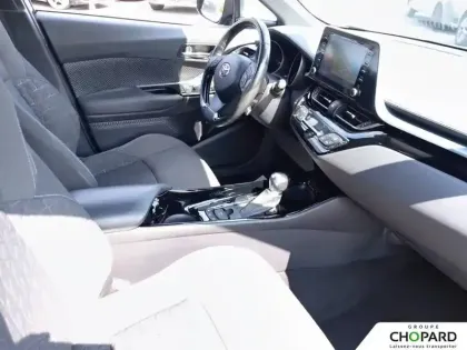 Photo 12 Toyota C-HR  Hybride 2.0L