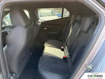 Photo 10 Peugeot 2008  Electrique 136 ch