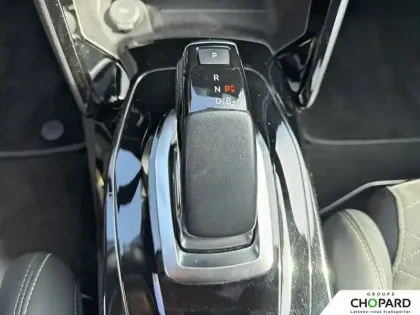 Photo 18 Peugeot 2008  Electrique 136 ch