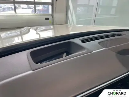 Photo 24 Mercedes GLB  200 d 8G-DCT