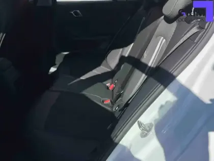 Photo 10 BMW Serie 1 118i 140 ch