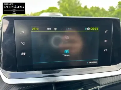 Photo 26 Peugeot 2008  Electrique 136 ch