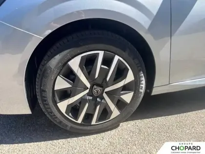 Photo 20 Peugeot 208  Hybrid 110 ch e-DCS6