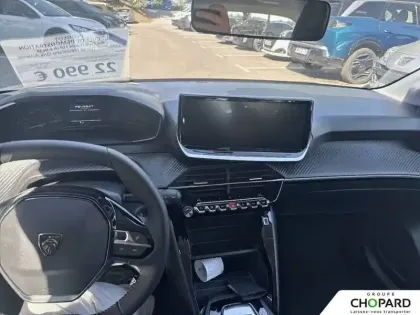 Photo 11 Peugeot 208  Hybrid 110 ch e-DCS6