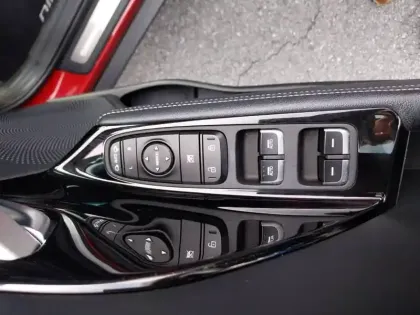 Photo 19 Kia Niro  1.6 GDi Hybride 141 ch DCT6