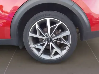 Photo 14 Kia Niro  1.6 GDi Hybride 141 ch DCT6