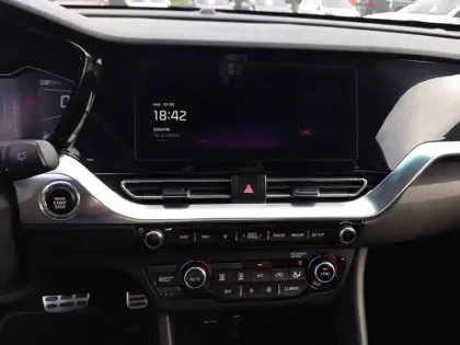 Photo 25 Kia Niro  1.6 GDi Hybride 141 ch DCT6