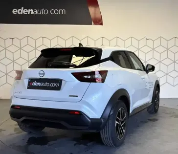 Photo 10 Nissan Juke  HYBRID 143