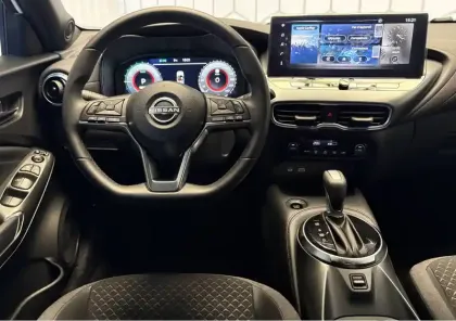 Photo 7 Nissan Juke  HYBRID 143