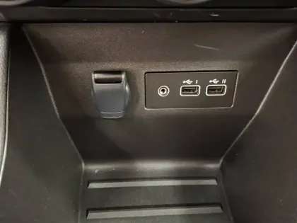 Photo 43 Renault Clio  TCe 90