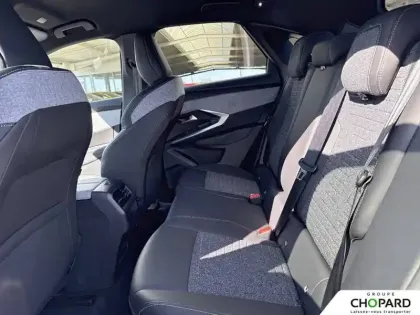 Photo 16 Peugeot 3008  Hybrid 145 e-DCS6