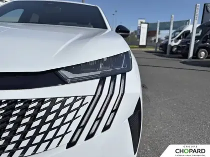 Photo 20 Peugeot 3008  Hybrid 145 e-DCS6